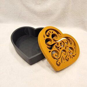 3D Printed Large Ornate Gold/Black Heart Jewelry/Trinket Box